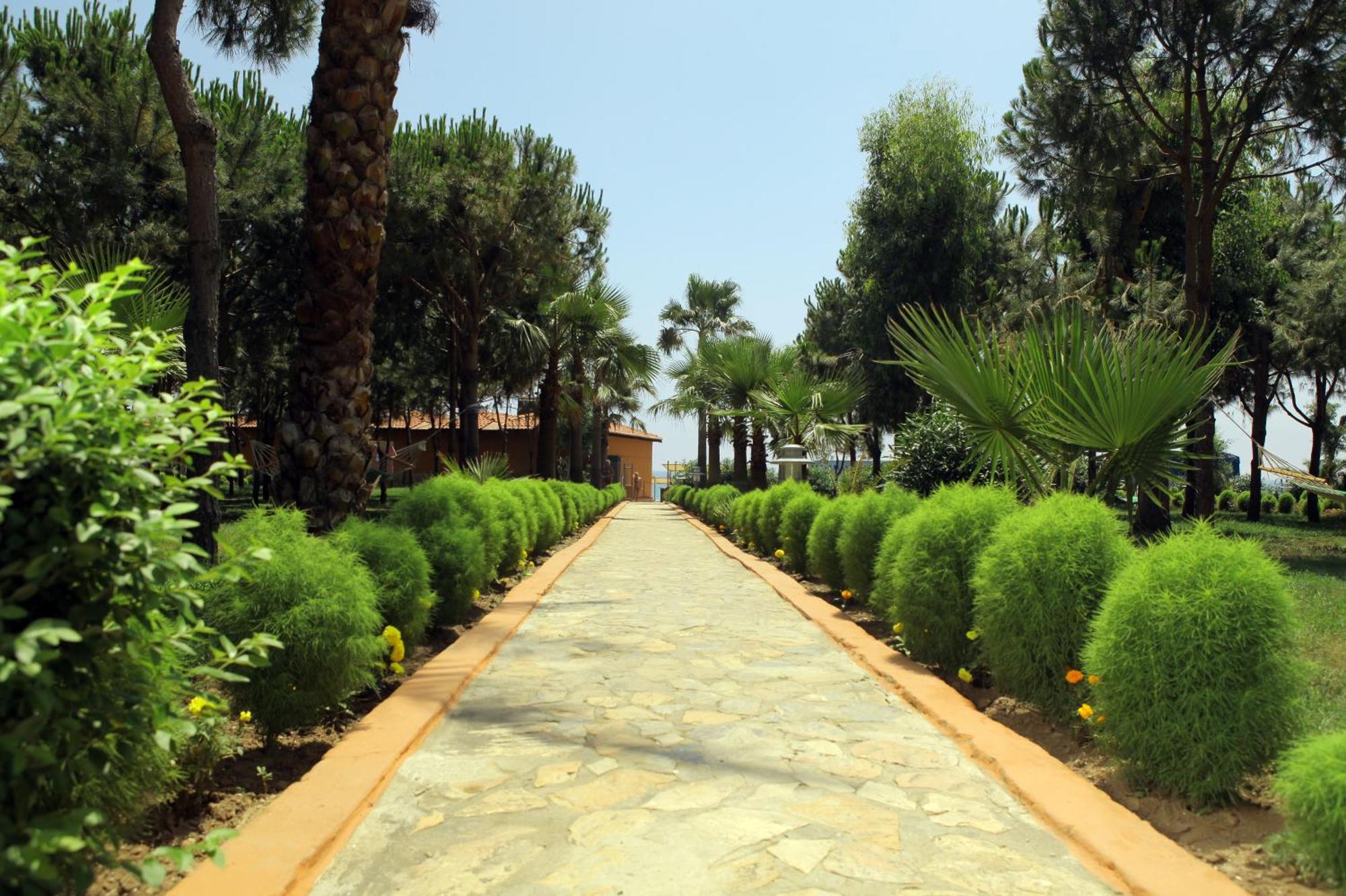 Club Turtas Beach Konaklı Екстериор снимка